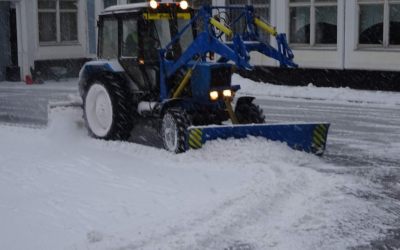 Уборка и вывоз снега спецтехникой - Омск, цены, предложения специалистов
