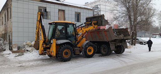 Поиск техники для вывоза строительного мусора стоимость услуг и где заказать - Омск